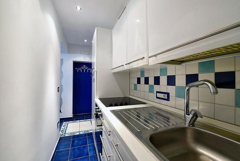 Sunshine House Villa ซอร์เรนโต ภายนอก รูปภาพ