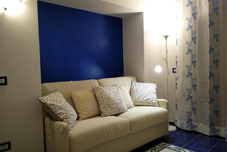 Sunshine House Villa ซอร์เรนโต ภายนอก รูปภาพ